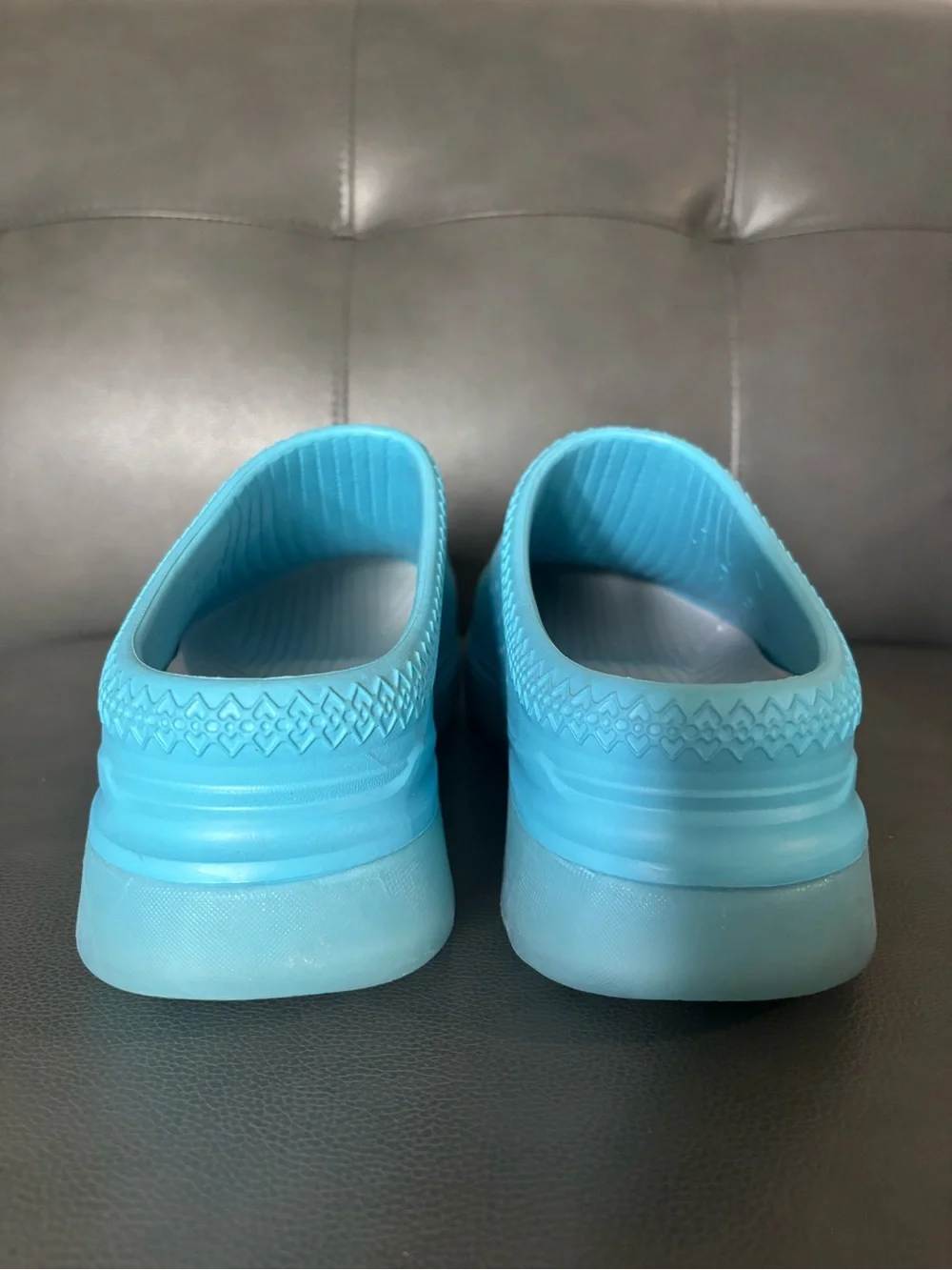 UGG Tasman Sport Light Aqua Blue Foam Platform Clogs Men's 10